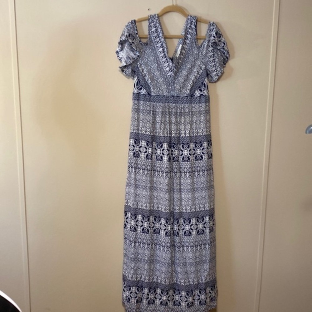 Jessica Simpson‎ size medium maternity dress very cute blue / white